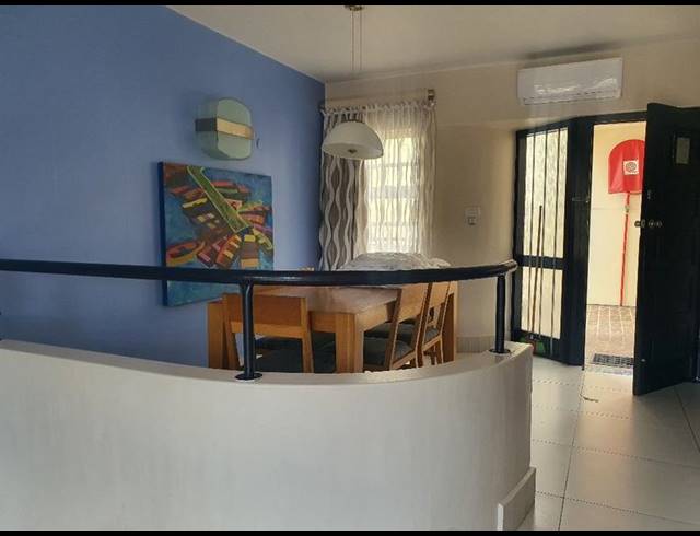 2 BEDROOM APARTMENT FOR SALE IN UMHLANGA CENTRAL